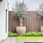 Bambus_Grad_Zaun-Fassade_Moso_archi-TIM-exclusive-gardens_credit-photo-OLIVR_03_SLIDER